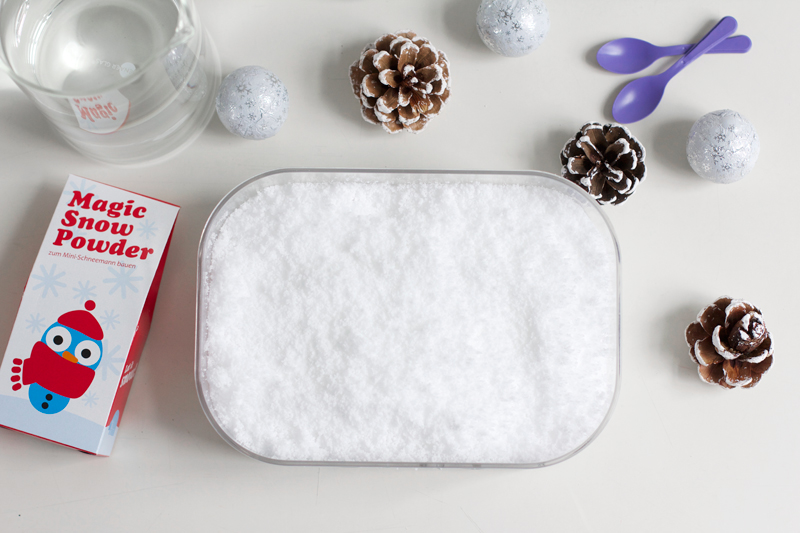 DIY: Let it snow – Magic Snow Powder | we love handmade