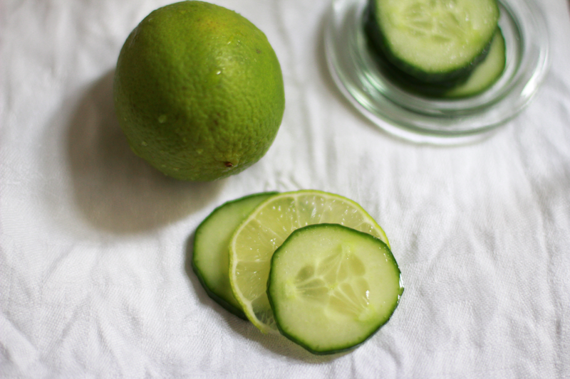 Lemon-Cucumber-Slices