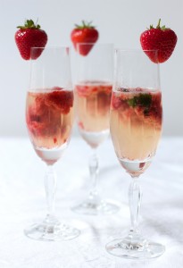 Erdbeer-Secco Cocktail | we love handmade