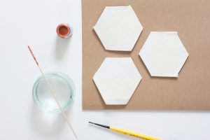 DIY: Hexagon-Untersetzer | we love handmade