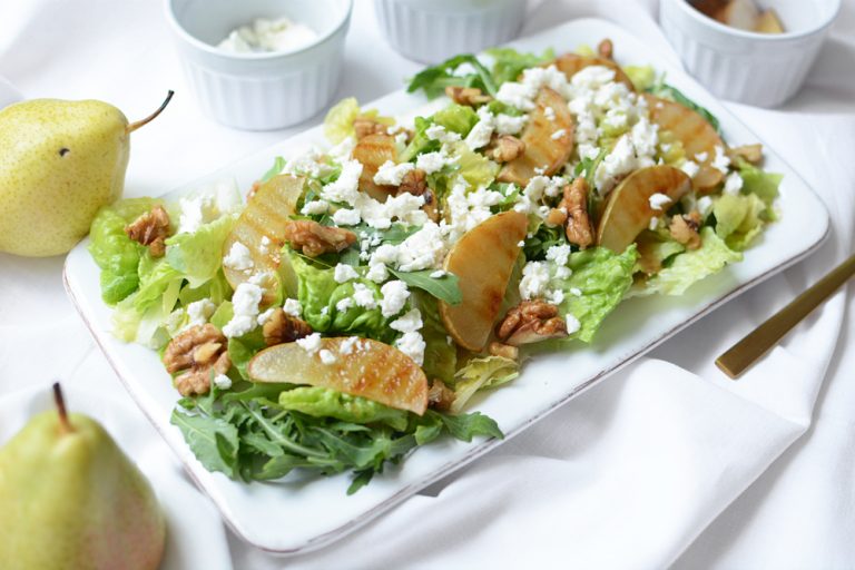 Food: Birnen-Salat mit Feta und karamellisierten Walnüssen - we love ...