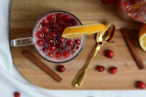 Cranberry-Punsch für Weihnachten | we love handmade