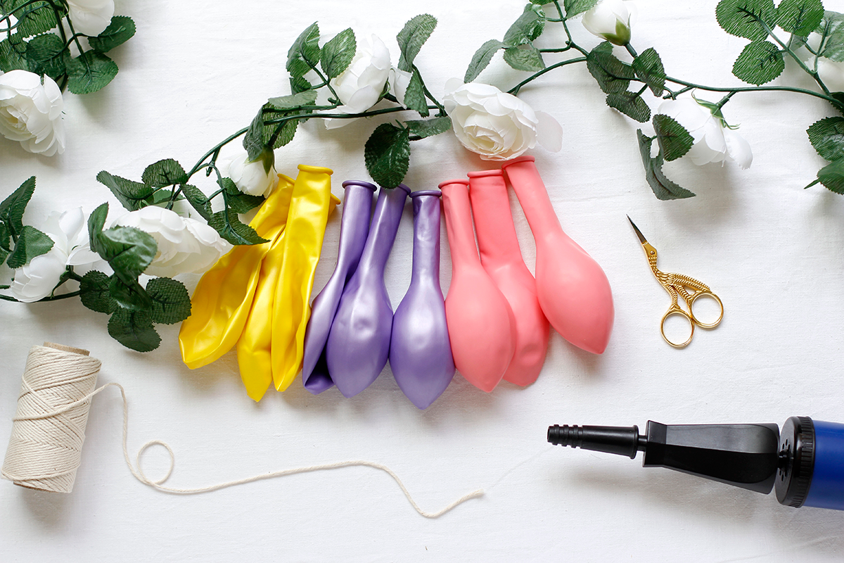Material für Luftballon-Blumen-Girlande | we love handmade