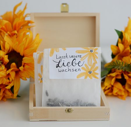 DIY: Sonnenblumen-Tüten als Gastgeschenk