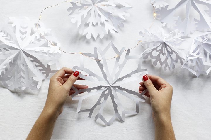Weiße Schneeflocken Girlande & Dekoration – 12-teiliges Set Für Winterwunderland & Weihnachten