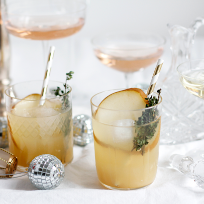 Drinks: Gin infused Champagner-Cocktail