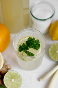 Drink: Rezept Koriander-Zitronengras-Limonade zum Selbermachen | we love handmade