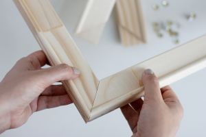 DIY: Punch Rug Stofftier Stickrahmen zusammenbauen | we love handmade
