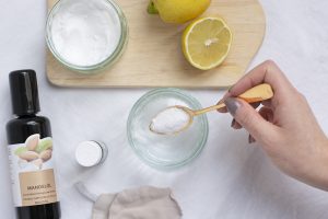 Beauty-DIY: Zucker-Zitronen-Peeling | we love handmade