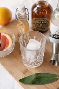 Grapefruit Whiskey Sour: Cocktail mixen | we love handmade
