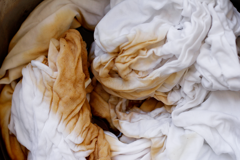 DIY Stoff färben mit Kaffeebohnen we love handmade