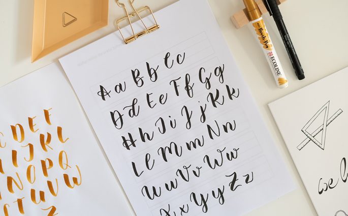 Buchstabenvariationen Brush Lettering | we love handmade