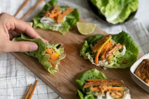 Sommer-Wraps mit Salat | we love handmade