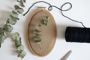Boho-Wanddeko mit Trockenblumen | we love handmade
