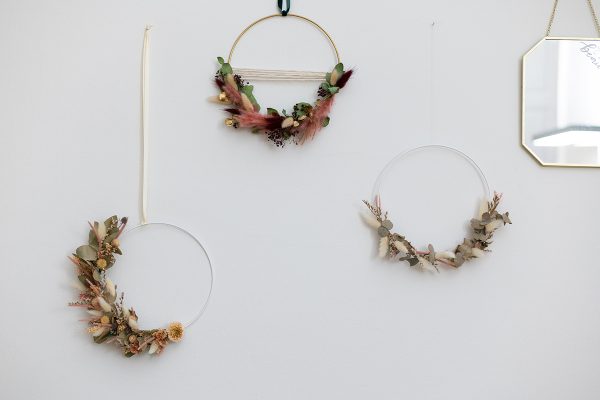 Trockenblumenkränze binden: DIY | we love handmade