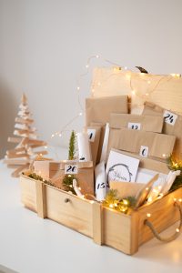 WLH Adventkalender in Holzbox | we love handmade