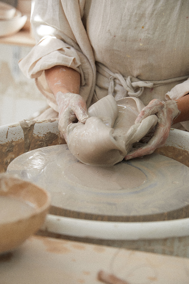 Feature: Studio Ok Keramikatelier - Keramik Kurse und Workshops in Wien an der Töpferscheibe | we love handmade