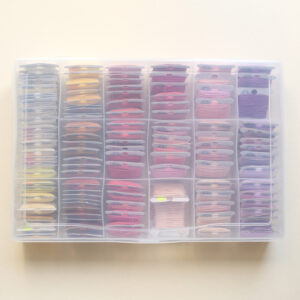 DMC Garn Organizer bunte Stickgarn Fächer – Visible Mending | we love handmade