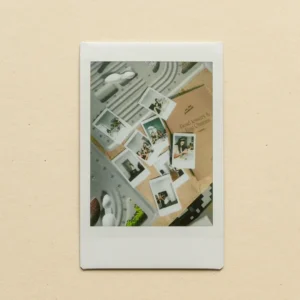 Instax Sofortbilder vom JGA-Workshop bei we love handmade Wien – Erinnerungsfotos vom Bead Jewelry Workshop